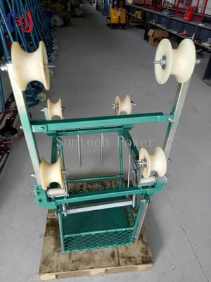 Verstellbarer Vierleiter-Trolley für Reparaturarbeiten an Freileitungen
