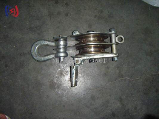 Innovatives Hebegerät mit beidseitiger Öffnung und doppelter Schaufel für eine Nennlast von 100 KN