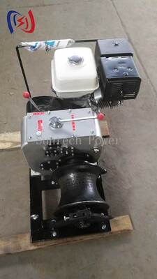 Professionelle 4,04-9,6 kW starke Winde zum Ziehen von Schwerkabeln und Strängen von Leitern bei Stromleitungsarbeiten