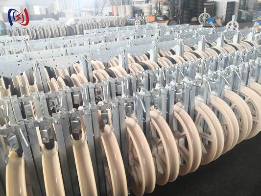 Hochspannungsträngen der Serie 822 mit MC-Nylon-Schaufel für den Bau von Oberleitungen mit Nennlast von 150KN