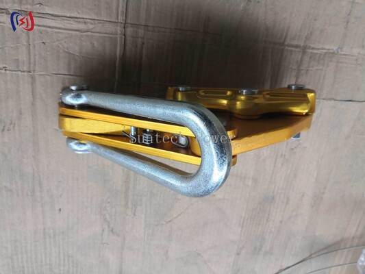 Mitgelieferte Klemme aus Aluminiumlegierung, 16–18 mm, mit einer Nennlast von 7–80 kN für die Bespannung von Übertragungsleitungen