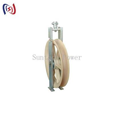 20-50KN OPGW Stringing Block mit 660x110mm Nylon Sheave und Straight Through Design für die Installation von Glasfaserkabeln