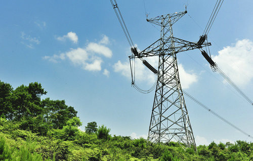 Galvanisierter Stahlenergie-Freileitungsmast Q345B A572