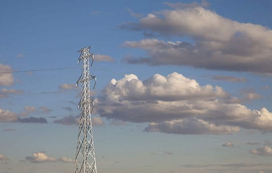 Galvanisierter Stahlenergie-Freileitungsmast Q345B A572