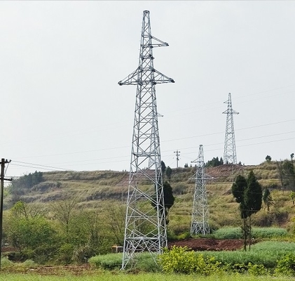 Röhrenförmiges heißes Bad galvanisiertes 330kv Angel Steel Lattice Tower