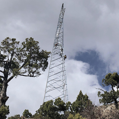 Das heiße galvanisierte Bad angeln Eisen 10 - obenliegender Turm der Fernleitungs-500kV