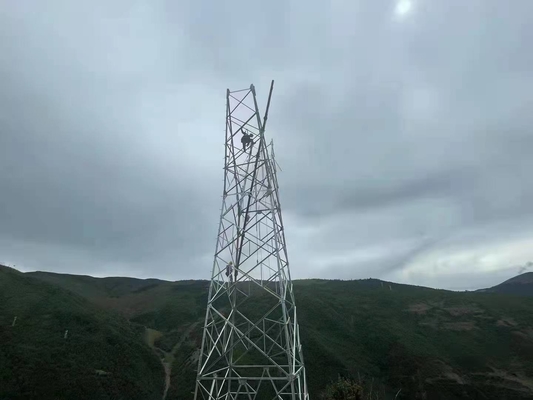 Heißes Bad-galvanisierter Winkeleisen-Turm für Fernleitung 110KV