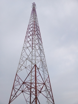 Stahlturm der Wegweiser-heißer galvanisierter Telekommunikations-10m