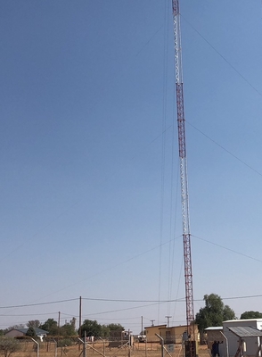 Telekommunikations-Turm der Antennen-110KV galvanisierte eckige Stahlradar-Struktur