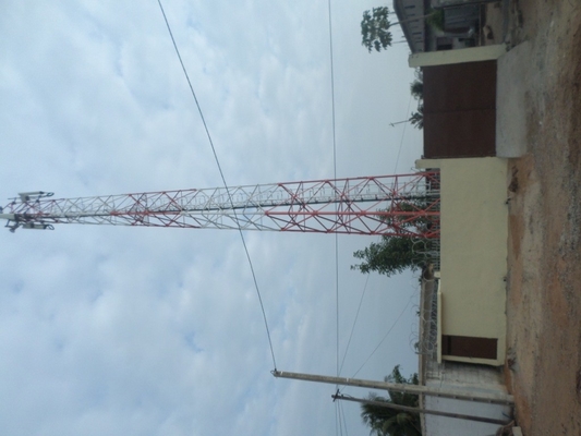 Telekommunikations-Turm der Antennen-110KV galvanisierte eckige Stahlradar-Struktur