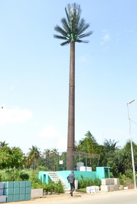 Heißes Bad-galvanisierter künstliche Baum-Antennen-Stahlturm für Telekommunikation