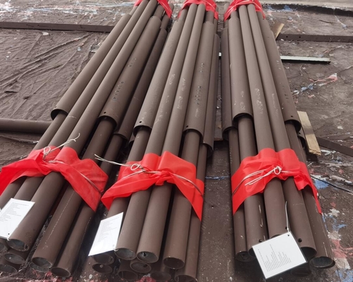 Die Palme tarnte Monopole Stahlturm ASTM A123 galvanisiert