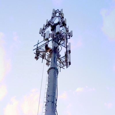 Telekommunikation galvanisierter Guyed-Mast mit in Verbindung stehenden Zusätzen