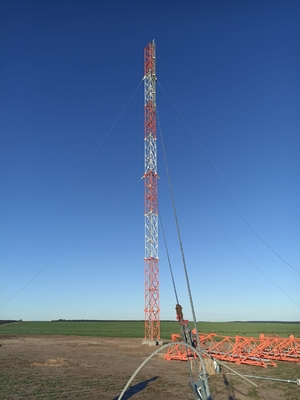 Galvanisierte heißes Bad Q355 Stahl-Guyed-Turm für Kommunikation